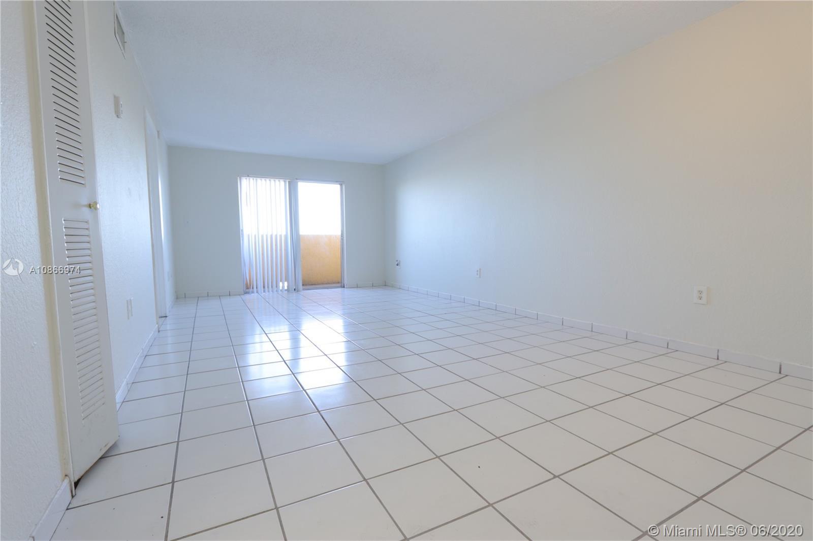 2735 W 52nd St # 608, Hialeah FL 33016 photo 2