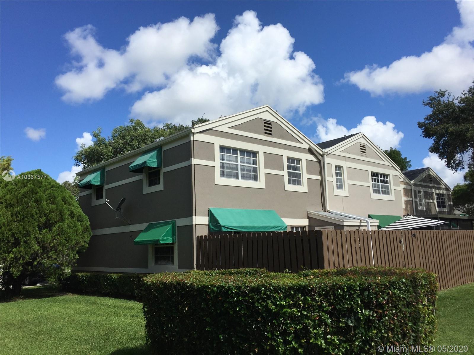 5150 Lake Loop Rd, Cooper City FL 33330 photo 2