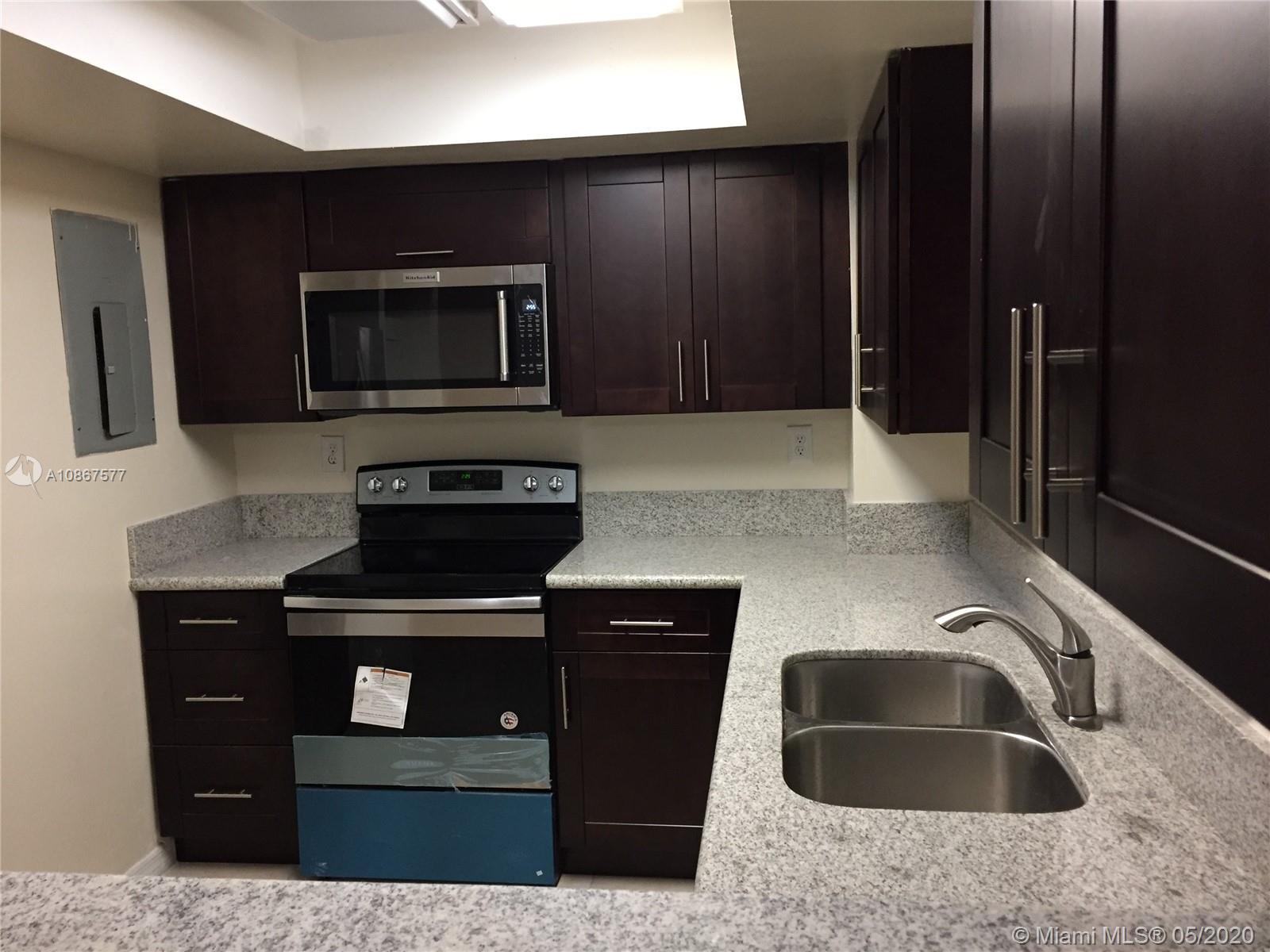 5150 Lake Loop Rd, Cooper City FL 33330 photo 5