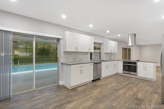 14621 SW 82nd Ave, Palmetto Bay FL 33158 photo 5