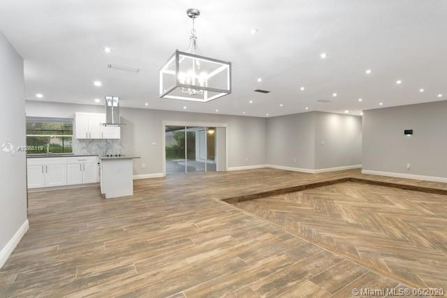 14621 SW 82nd Ave, Palmetto Bay FL 33158 photo 4