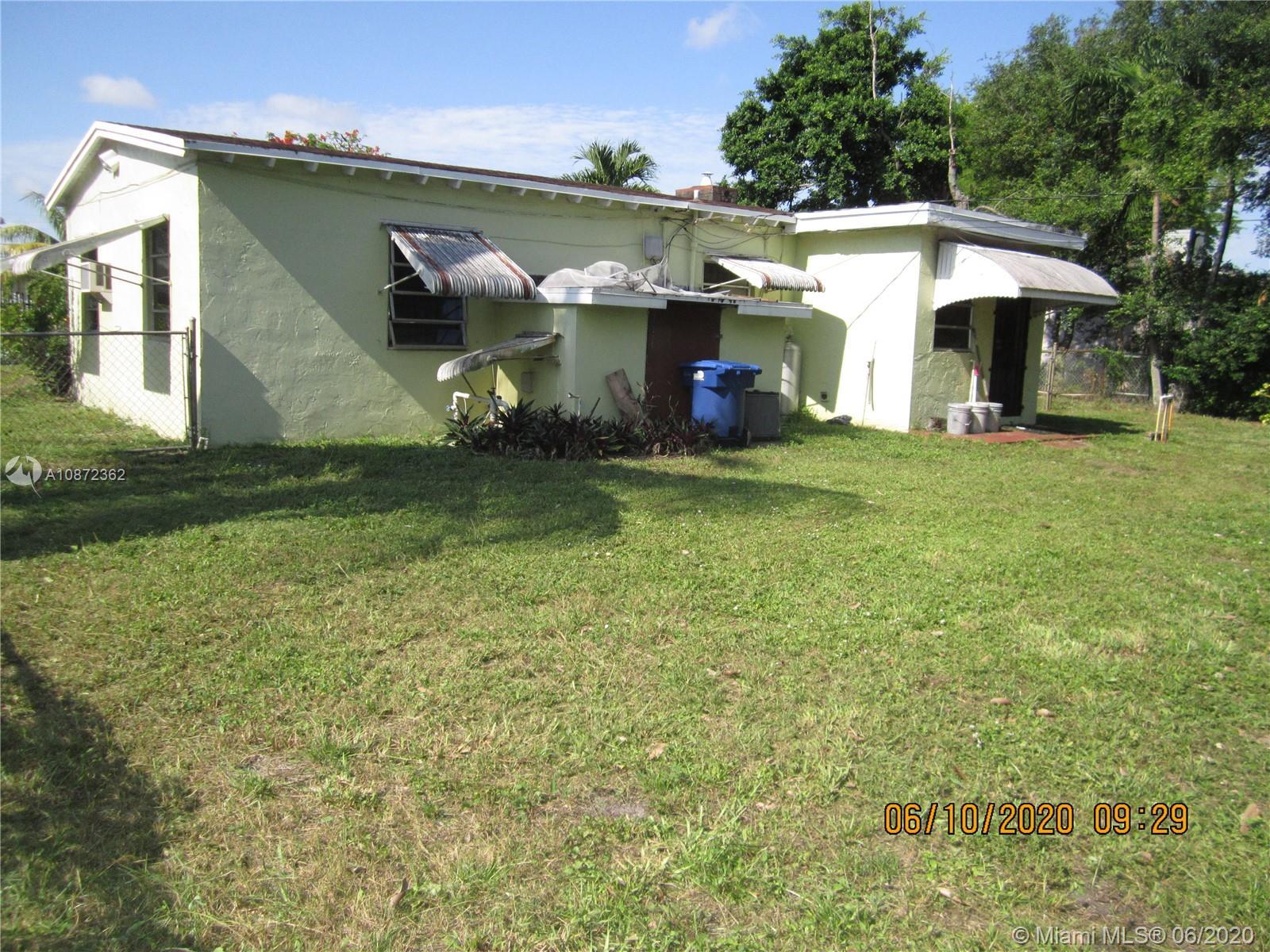 831 NW 140th Ter, Miami FL 33168 photo 3