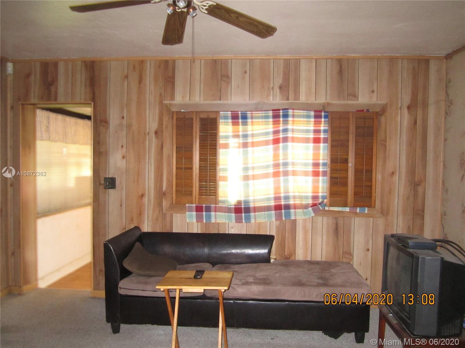 831 NW 140th Ter, Miami FL 33168 photo 5