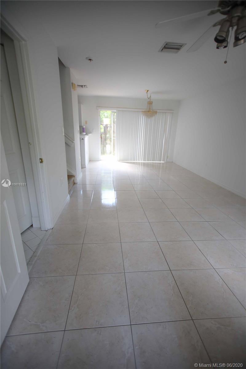 2226 NW 170TH AV # 2226, Pembroke Pines FL 33028 photo 2