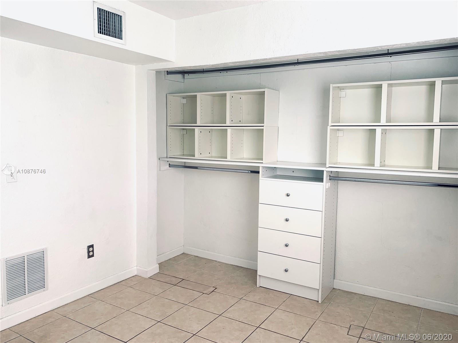 3680 Oak Ave # 9, Miami FL 33133 photo 2