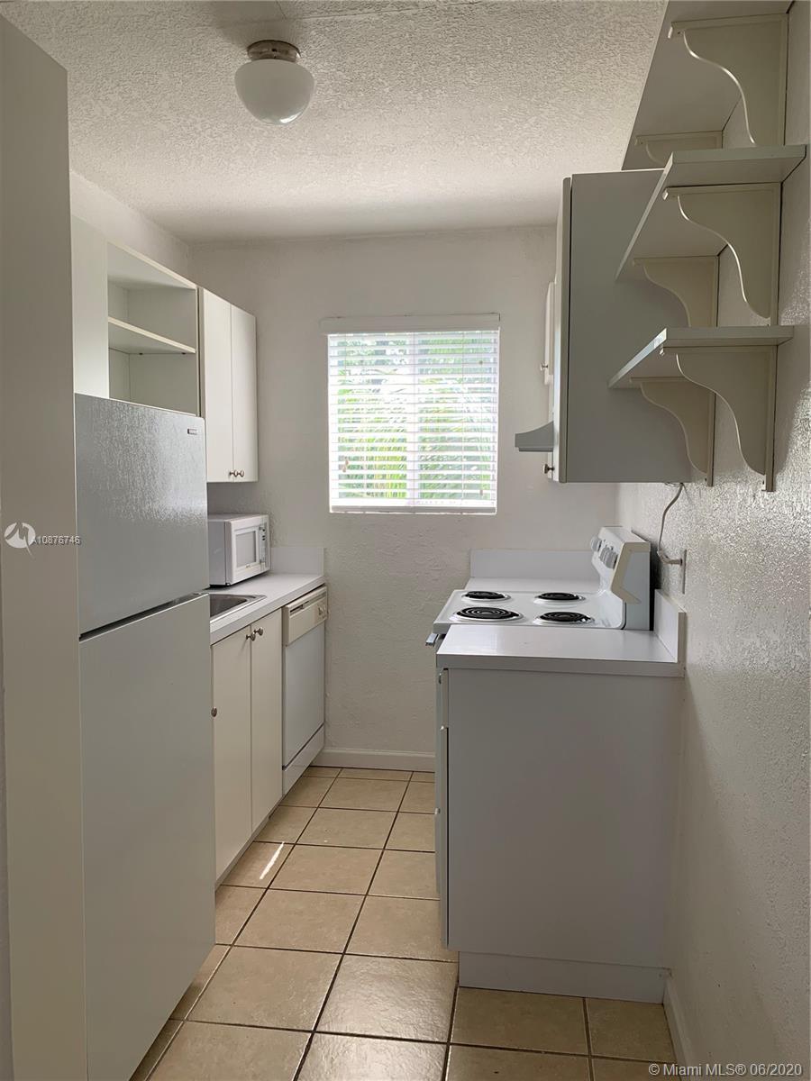 3680 Oak Ave # 9, Miami FL 33133