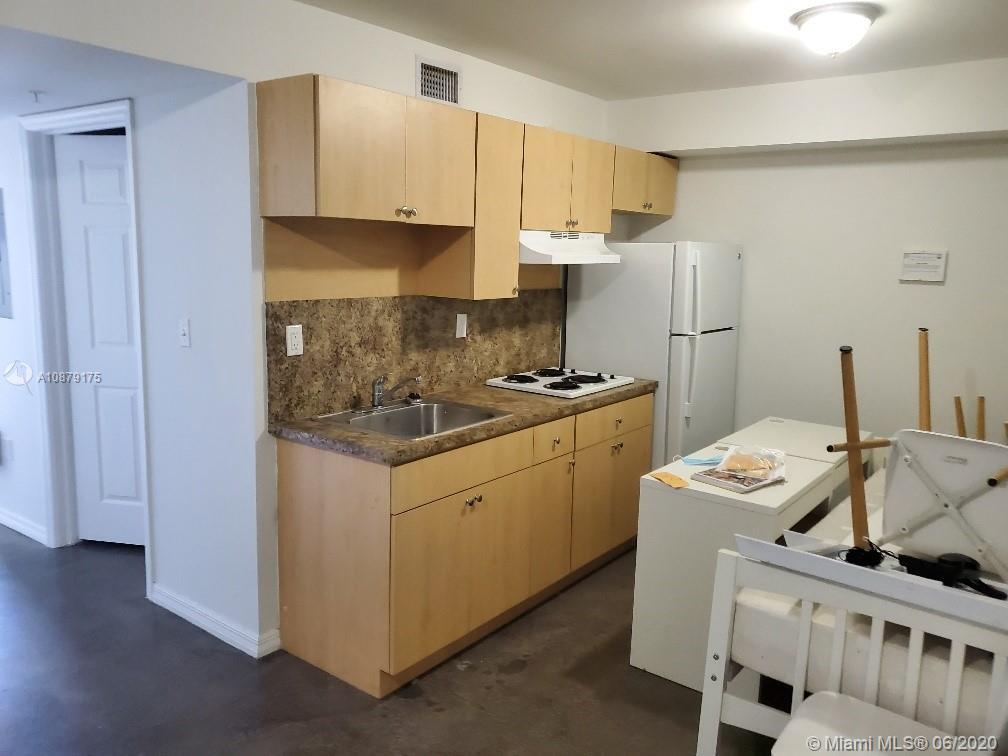 9751 W Okeechobee Rd # 304, Hialeah Gardens FL 33016 photo 3