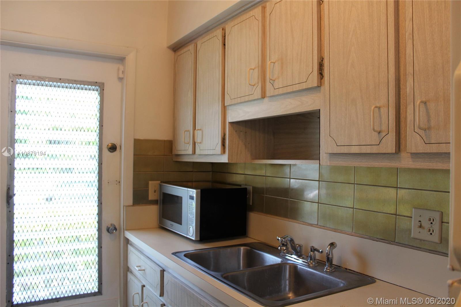 1560 NE 127th St # 103, North Miami FL 33161 photo 5