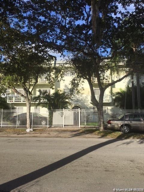12890 NE 8th Ave # 101, North Miami FL 33161