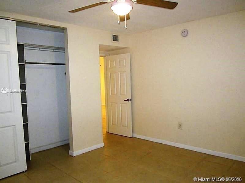 12890 NE 8th Ave # 101, North Miami FL 33161 photo 4