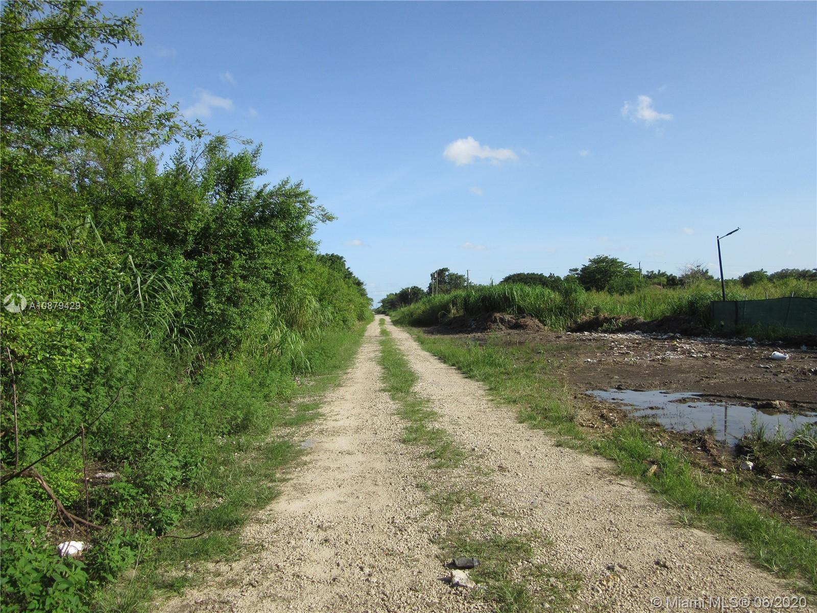 15920 SW 207, Miami FL 33187 photo 3