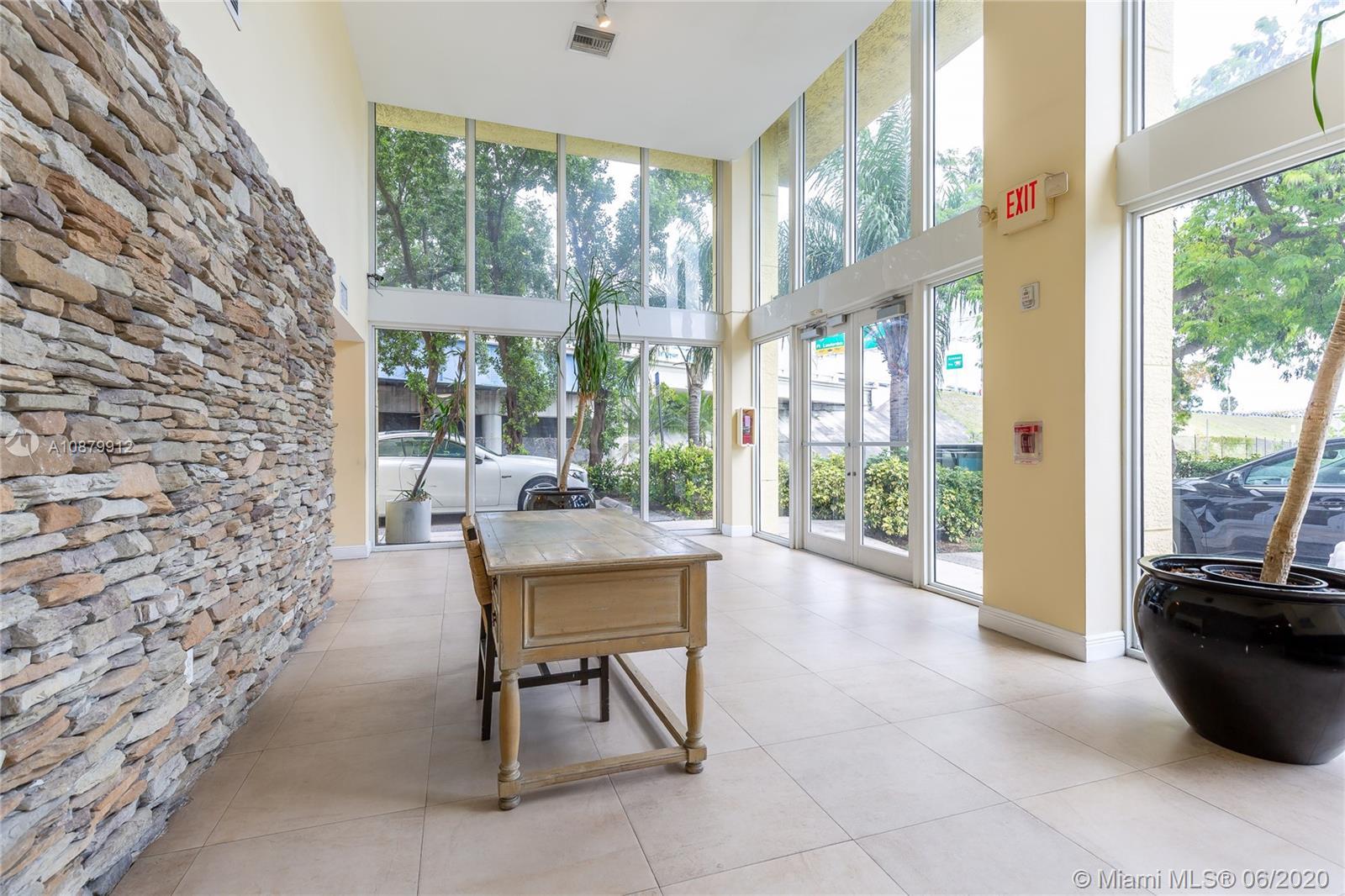 1350 NW 8th Ct # 6, Miami FL 33136 photo 5