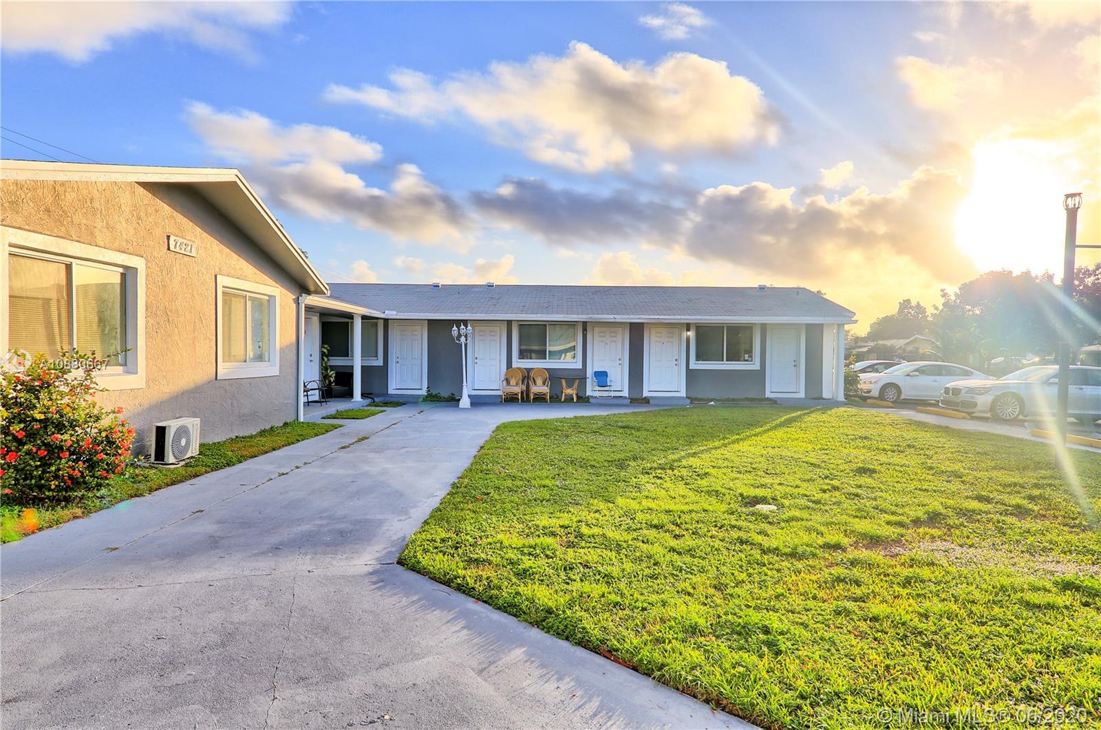 7421 Venetian St, Miramar FL 33023 photo 3
