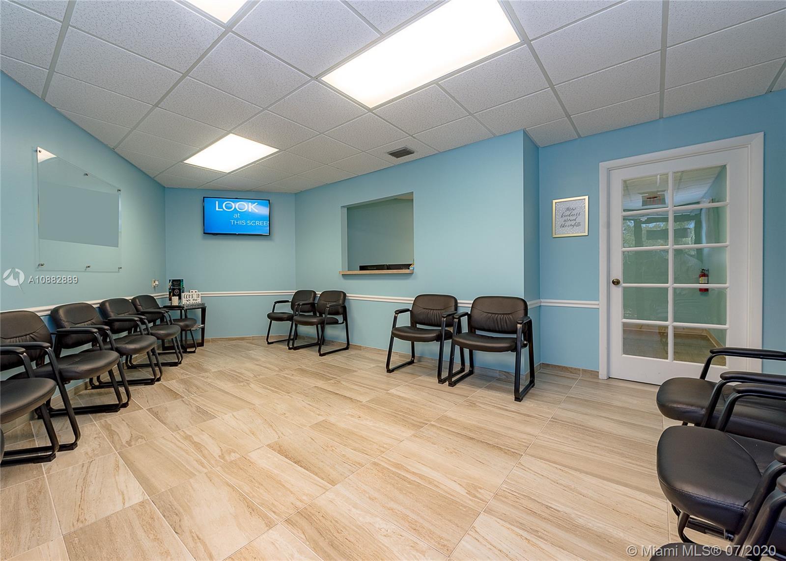 1040 Weston Rd # 215, Weston FL 33326 photo 3