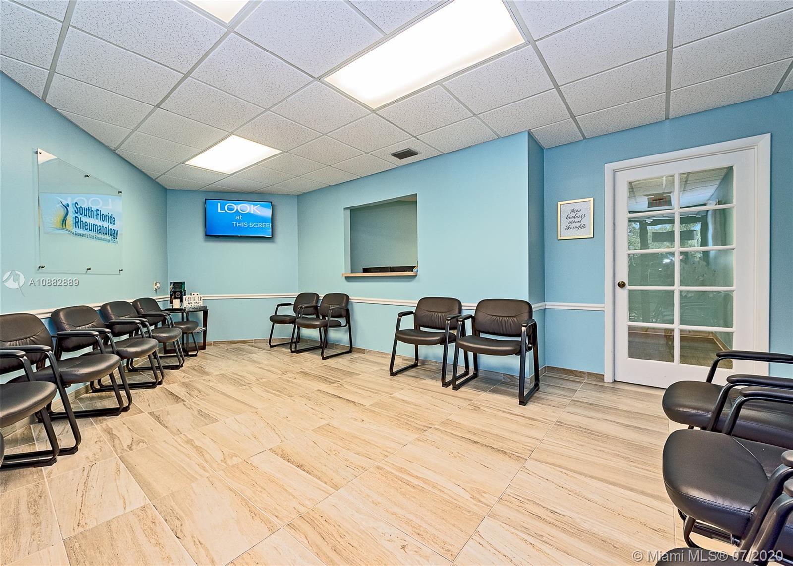 1040 Weston Rd # 215, Weston FL 33326 photo 4