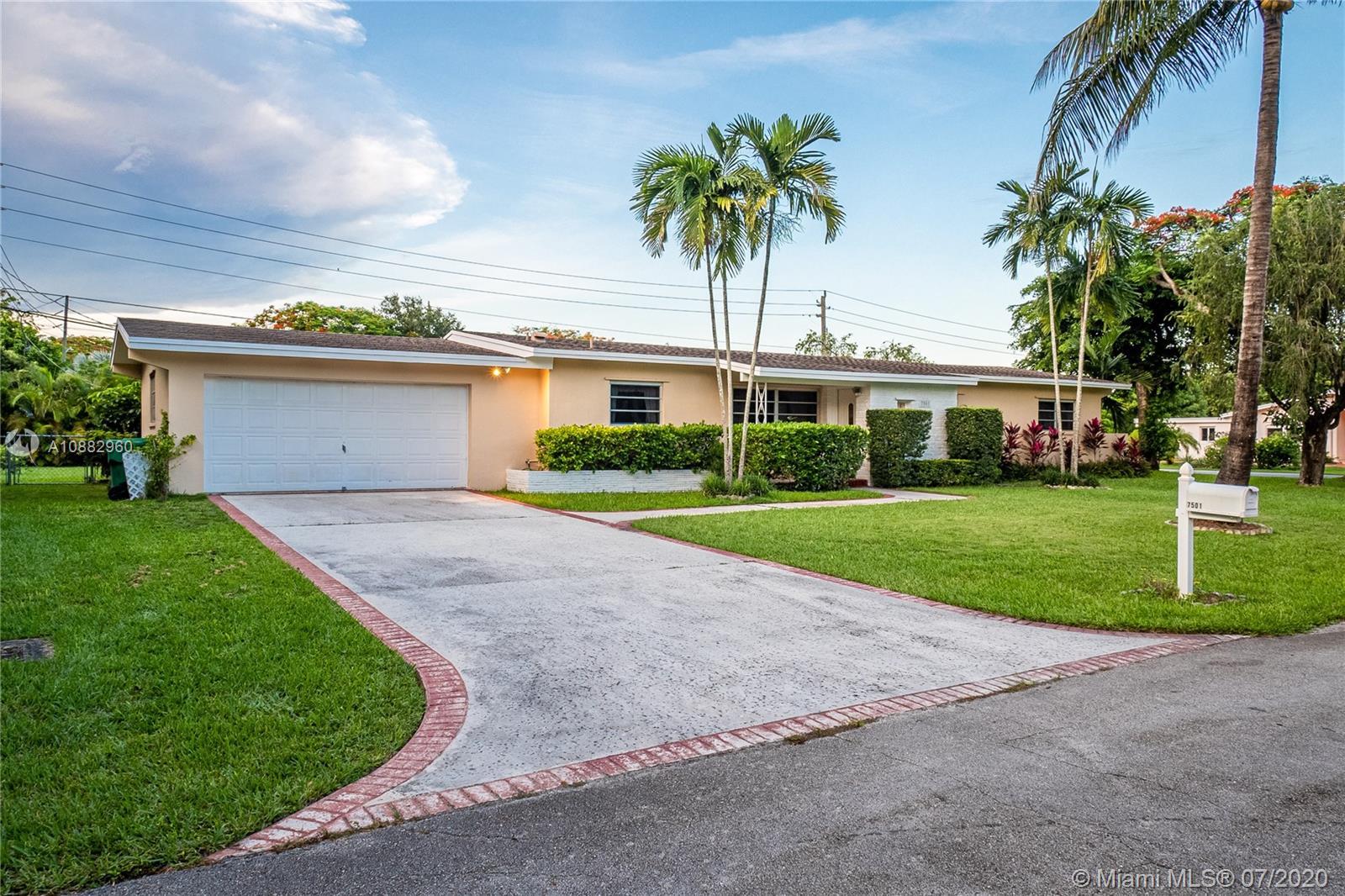 7501 SW 137th St, Palmetto Bay FL 33158 photo 3