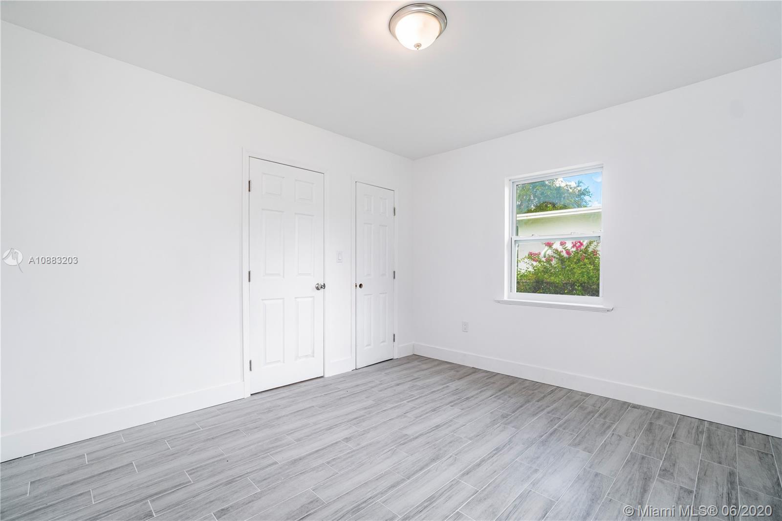 1230 NW 125th St, North Miami FL 33167 photo 4
