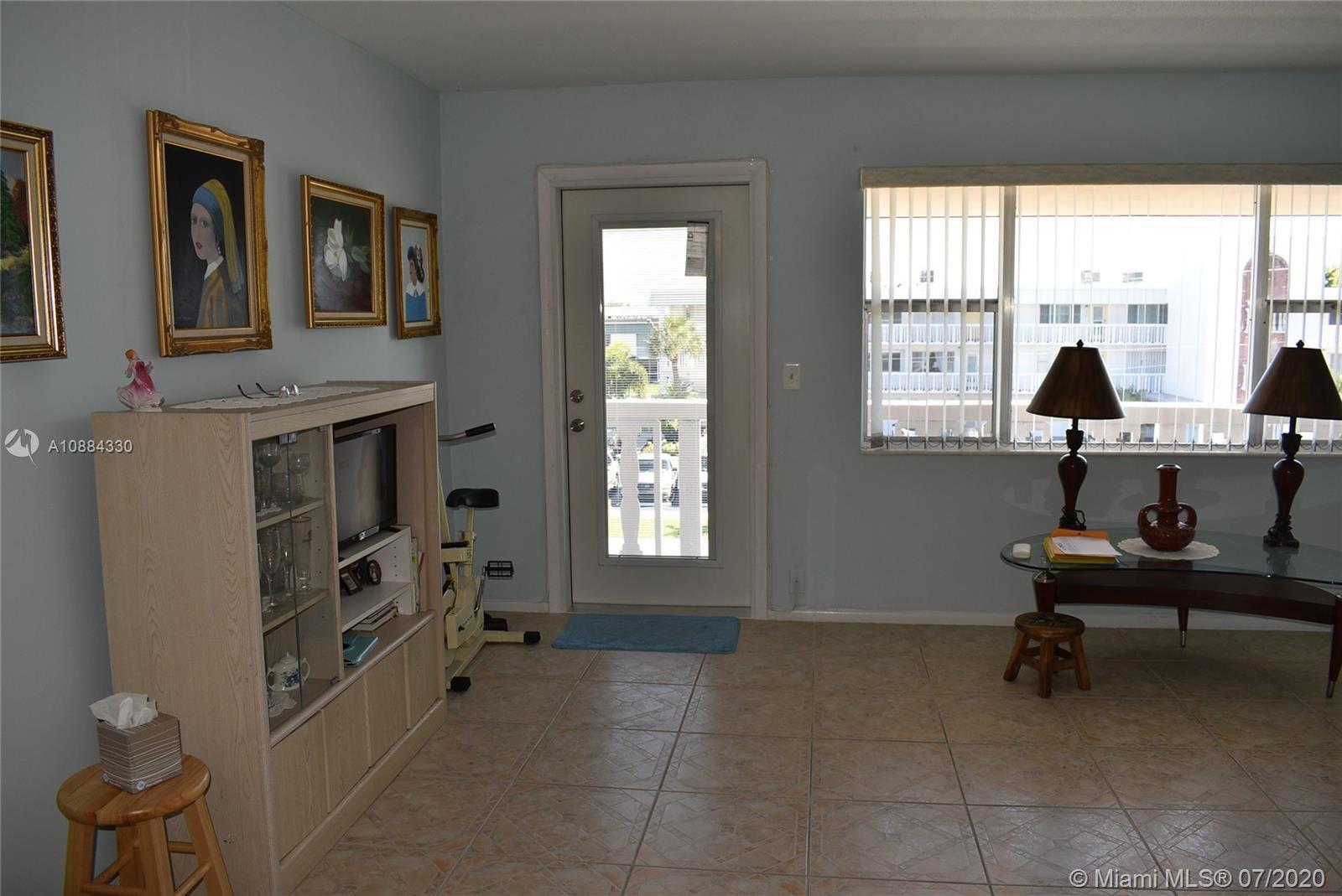 131 Doolen Ct # 303, North Palm Beach FL 33408 photo 4