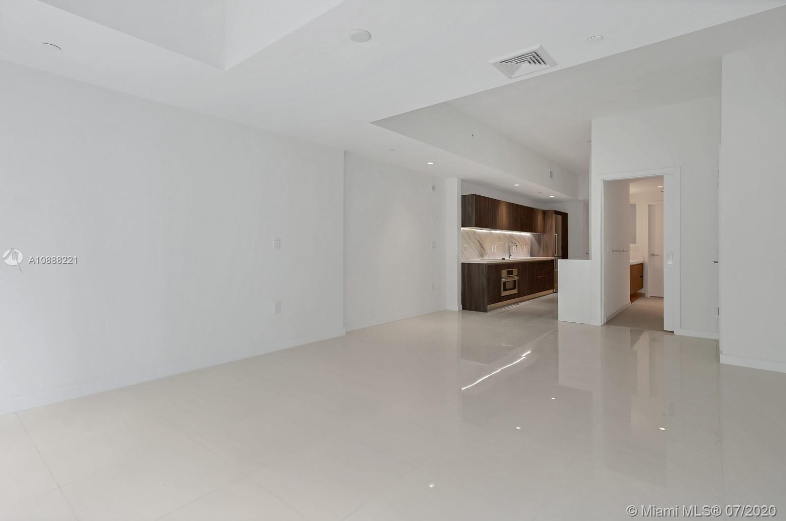 851 NE 1st St # 302, Miami FL 33128 photo 5