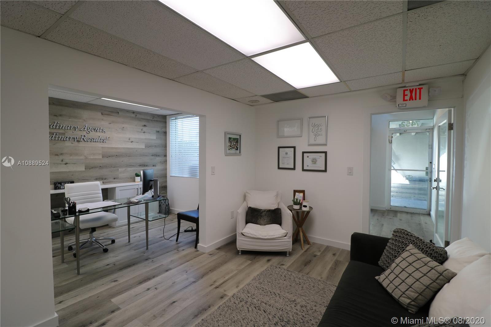 7452 SW 48th St, Miami FL 33155 photo 3