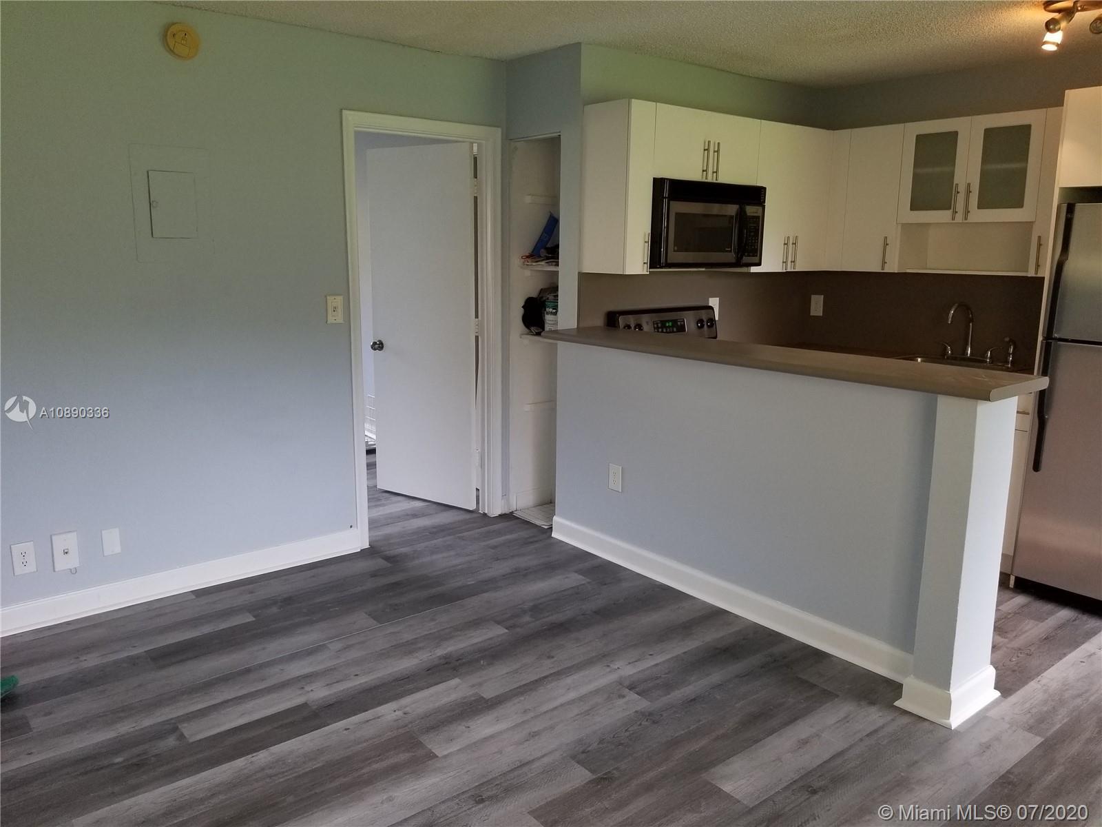 5156 NE 6th Ave # 207, Oakland Park FL 33334 photo 2
