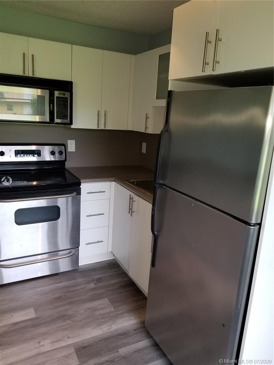 5156 NE 6th Ave # 207, Oakland Park FL 33334 photo 4