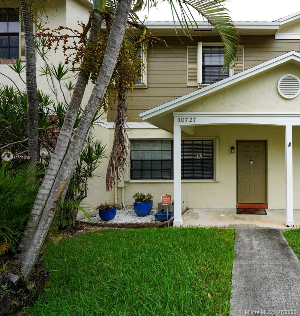 10727 NW 10th St, Pembroke Pines FL 33026