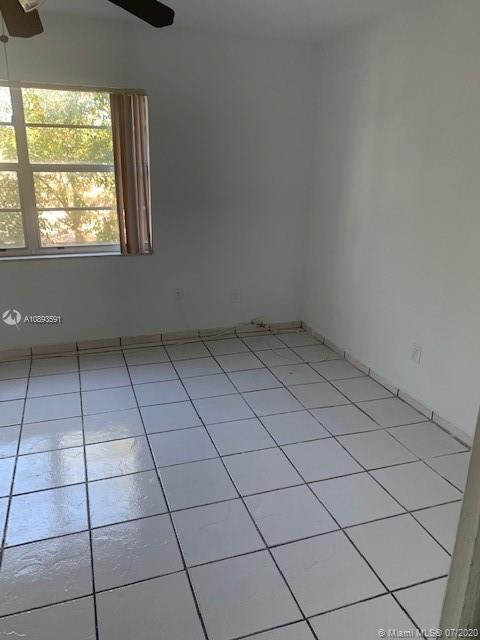 1230 NE 139th St # 202, North Miami FL 33161 photo 4