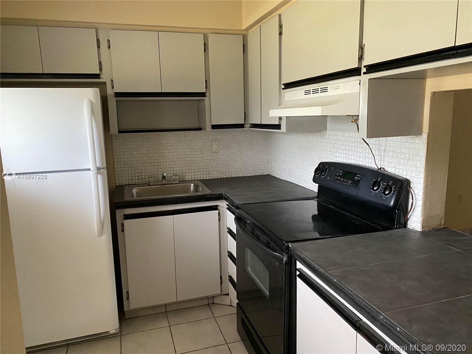 20200 NE 27th Ct # 19, Aventura FL 33180