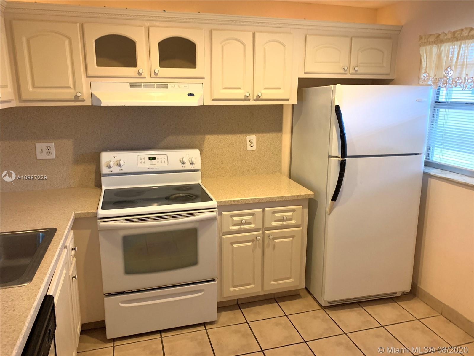 8822 W Mcnab Rd # 304, Tamarac FL 33321 photo 2