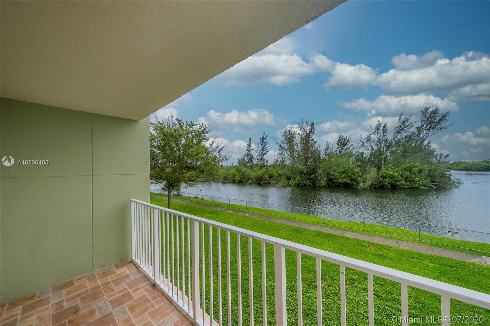 8240 SW 210th St # 102, Cutler Bay FL 33189