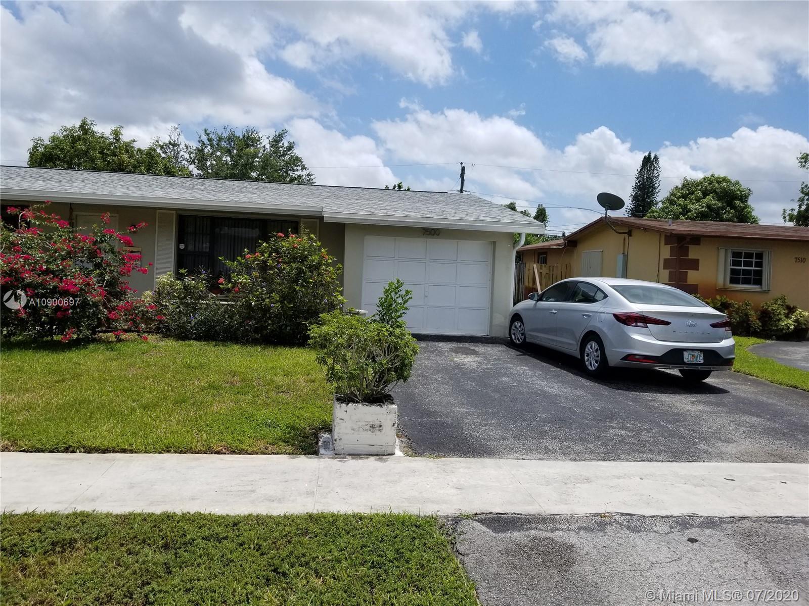 7500 NW 21st Ct, Sunrise FL 33313 photo 2