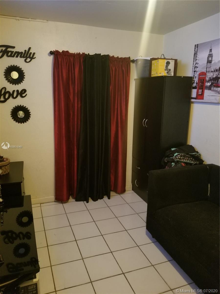3669 Thomas Ave # 9, Miami FL 33133 photo 2