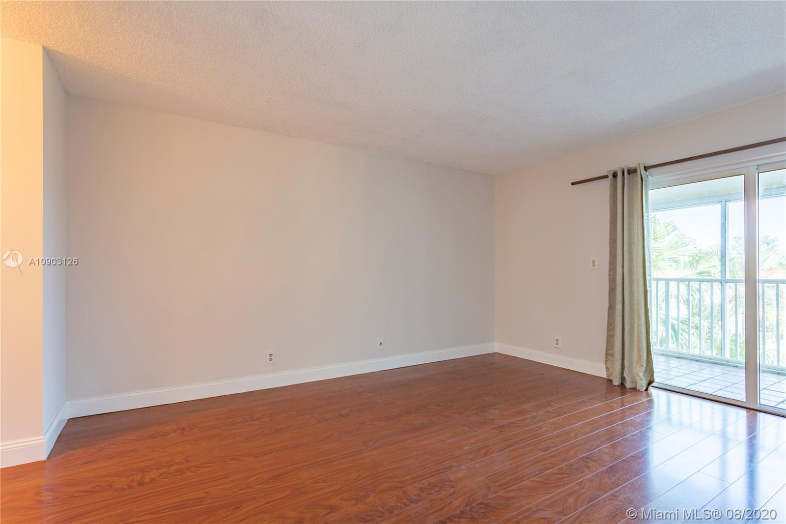 140 Lakeview Dr # 307, Weston FL 33326 photo 3