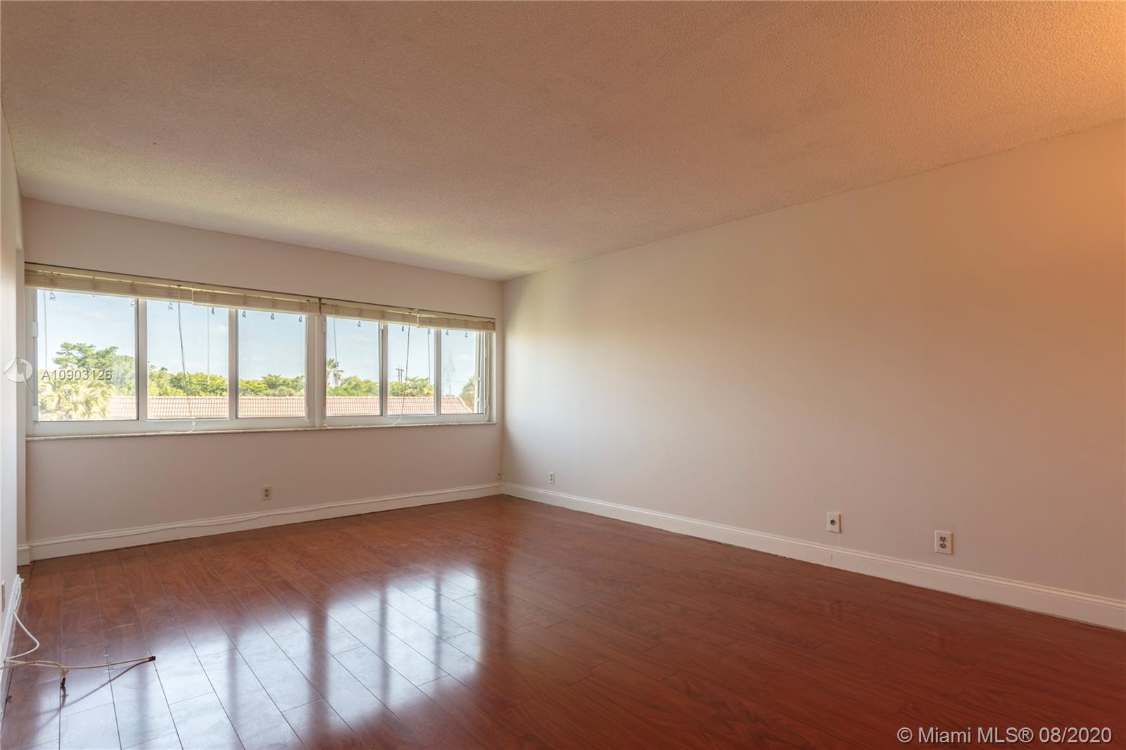 140 Lakeview Dr # 307, Weston FL 33326 photo 5
