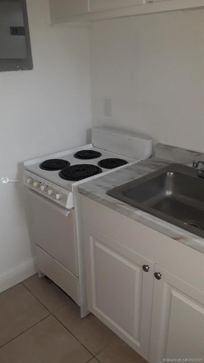 730 SW 10th St # 1, Miami FL 33130 photo 2