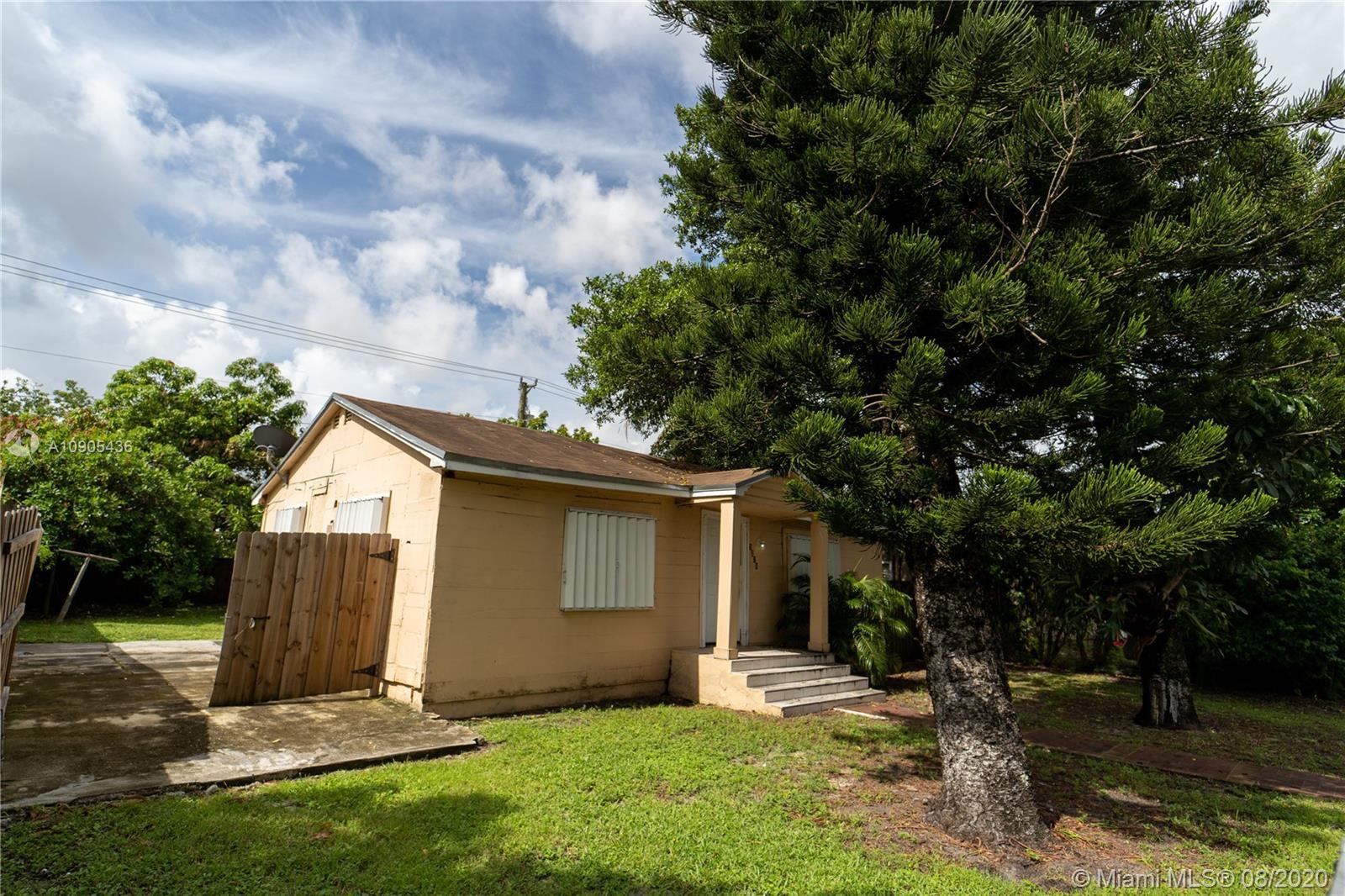 1214 NW 118th St, Miami FL 33167 photo 2