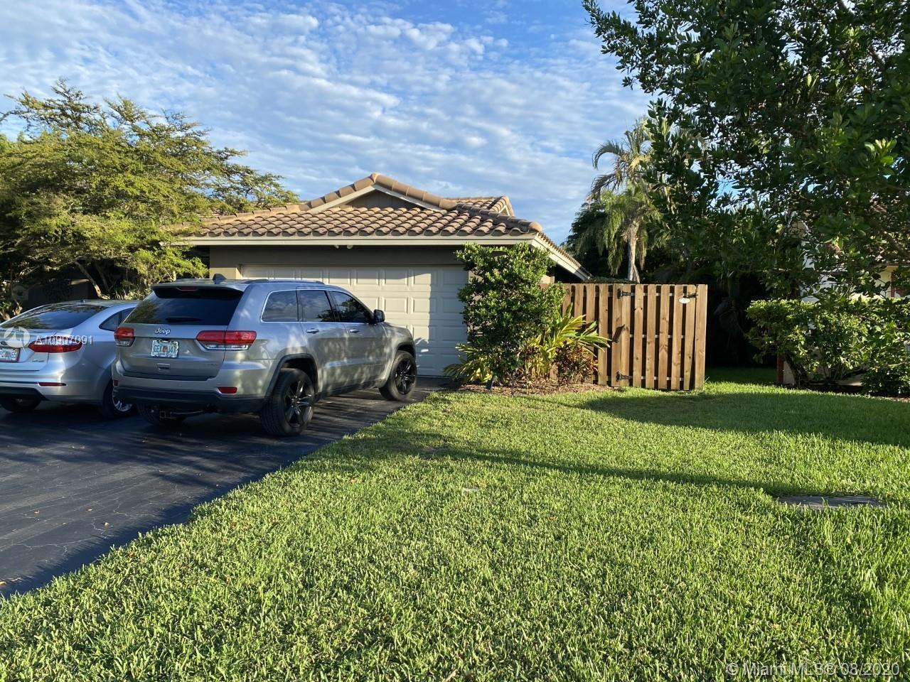 9006 NW 20th Mnr, Coral Springs FL 33071