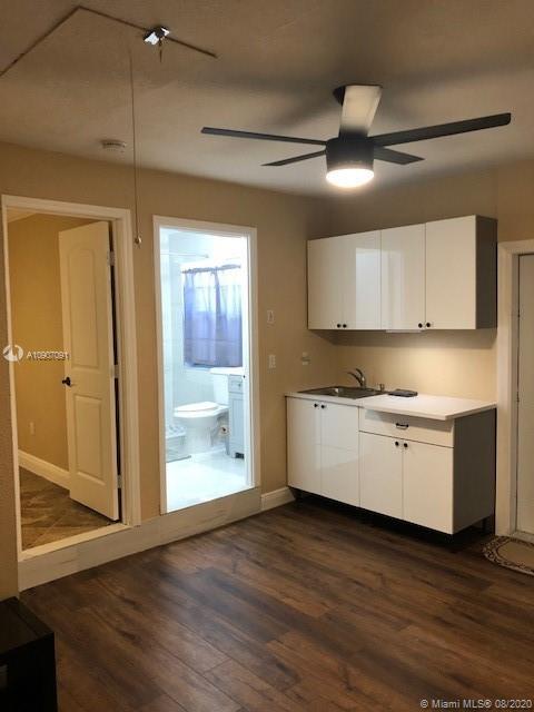 9006 NW 20th Mnr, Coral Springs FL 33071 photo 5