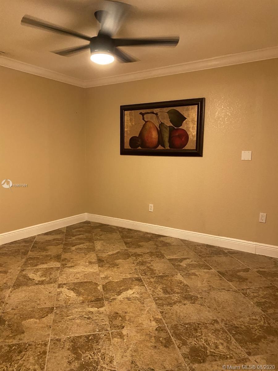 9006 NW 20th Mnr, Coral Springs FL 33071 photo 4