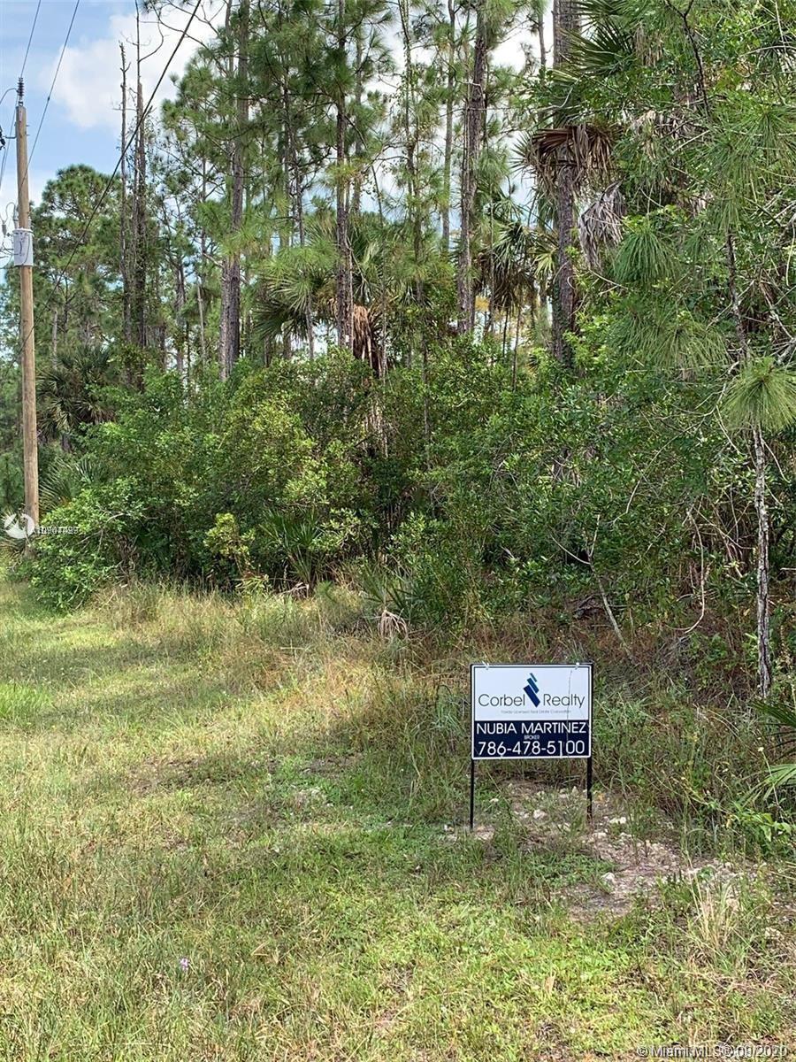 16th AVE NE NAPLES FL GOLDEN GATE EST UNIT 75 NORTH HALF OF TRACT 103, Naples FL 34120