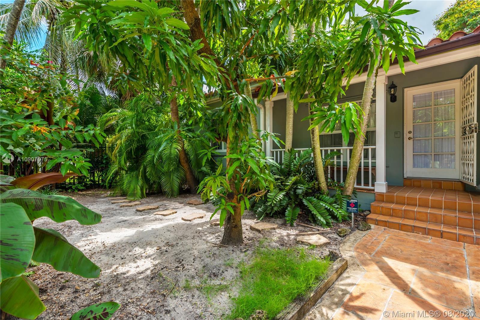 920 NW 10th Ave, Miami FL 33136 photo 2