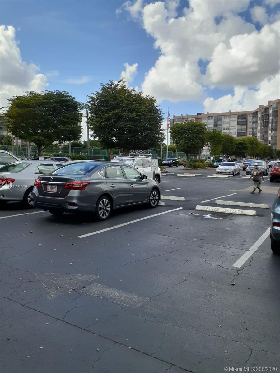1400 Saint Charles Pl # 418, Pembroke Pines FL 33026 photo 3