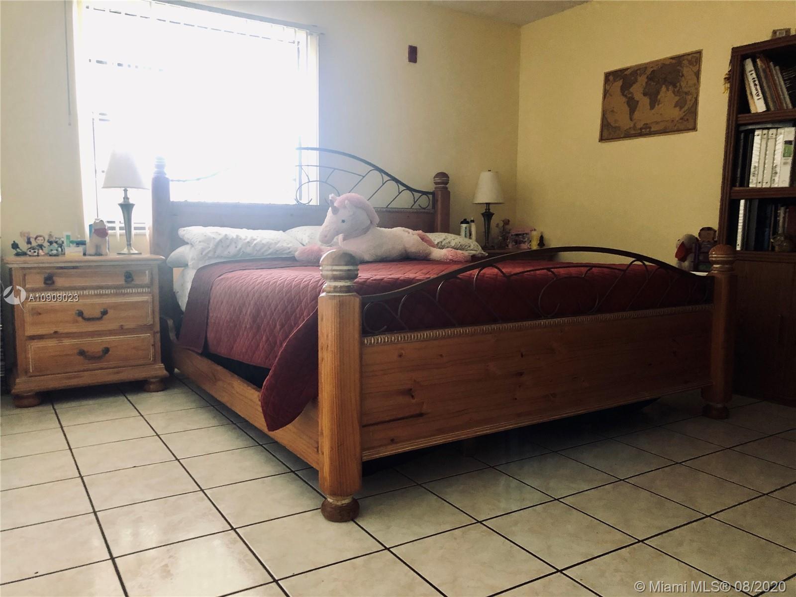 8701 SW 12th St # 14, Miami FL 33174 photo 2