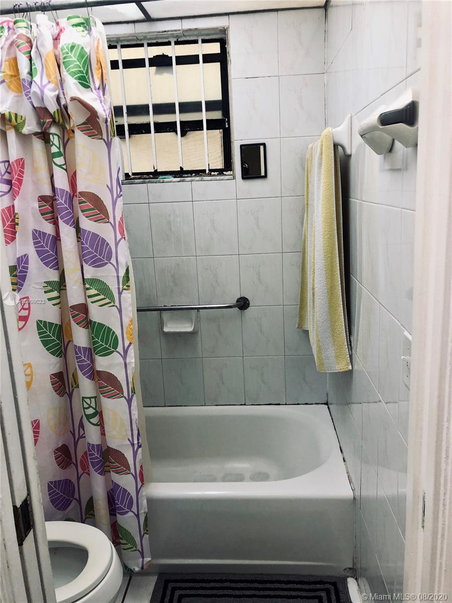8701 SW 12th St # 14, Miami FL 33174 photo 3