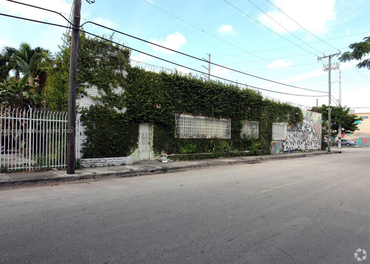 2150 NW Miami Ct, Miami FL 33127