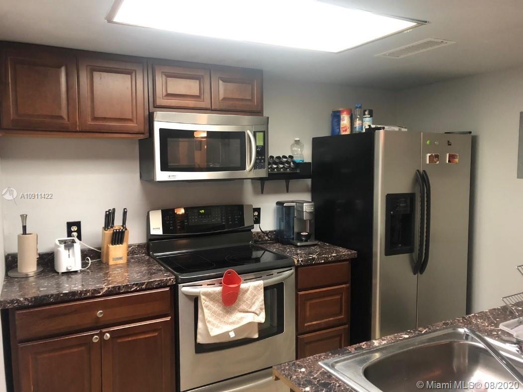 3908 Coronation Ct, Orlando FL 32839 photo 5