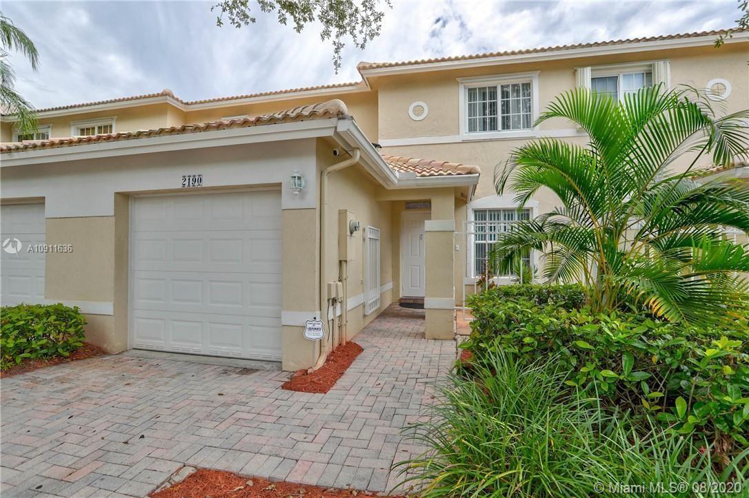 2190 NW 171st Ter, Pembroke Pines FL 33028 photo 2