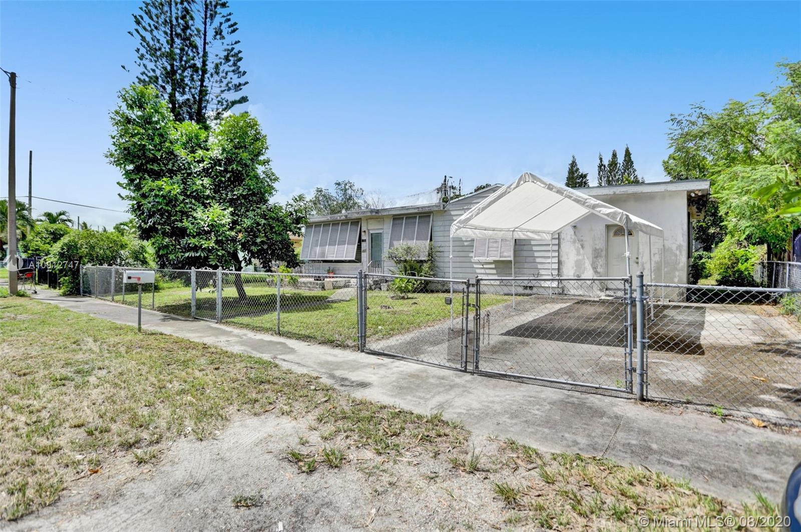 1065 NW 116th St, Miami FL 33168 photo 2