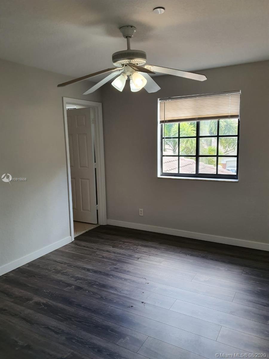 4119 Forest Dr, Weston FL 33332 photo 4